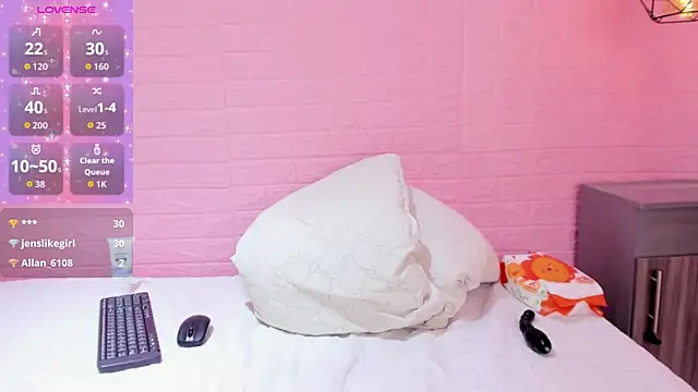 AlexandraMiller's cam snapshot