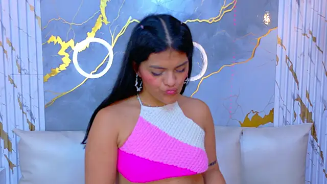 NIKIBUNNY's cam snapshot