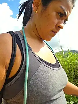 Hannah-grace's cam snapshot