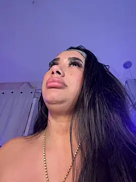 kiim_taaylor live sex cam