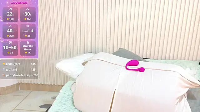 Abrilmirren's cam snapshot