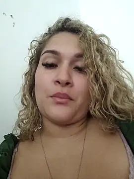 Sara_smiiith211's cam snapshot