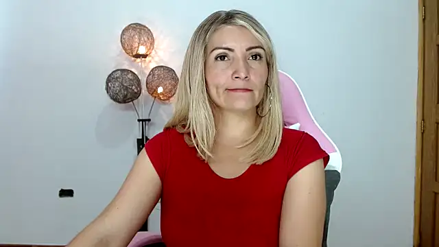 nanis_milf's cam snapshot