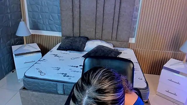 TiffanyHoustton's cam snapshot