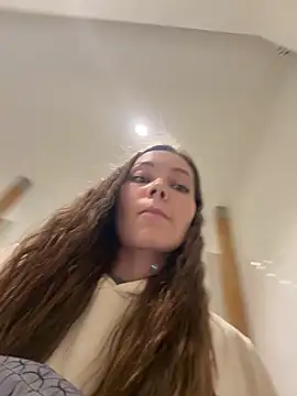 nicole111's cam snapshot