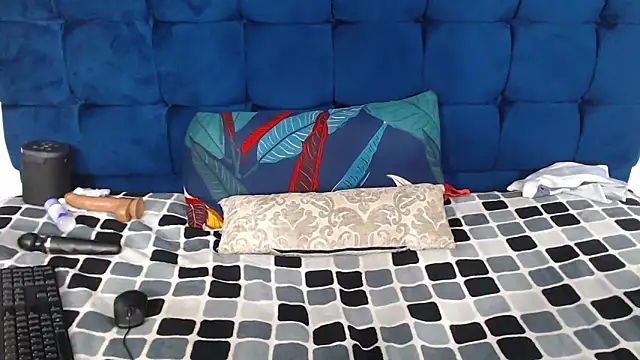 AriesCake's cam snapshot