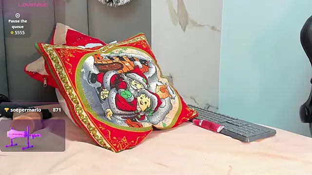 IRENNEBLAZER's cam snapshot