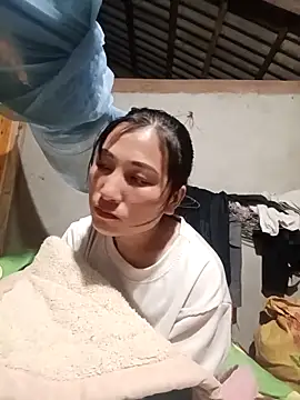 YAYAA-502's cam snapshot