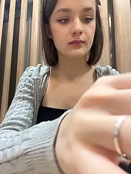 KittyQueeny's cam snapshot