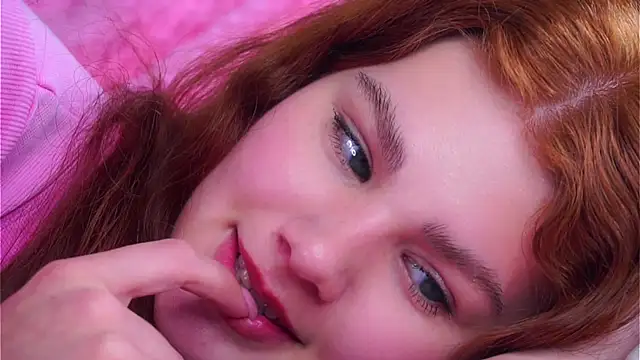 YettaCalabria's cam snapshot