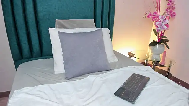 LyraVendrell's cam snapshot