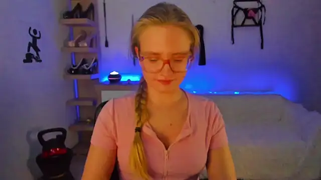 NancyHottie's cam snapshot