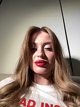 Sweet__Milly's cam snapshot