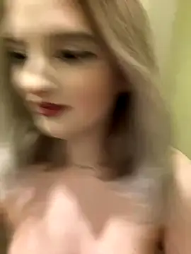 YunnaTyan's cam snapshot