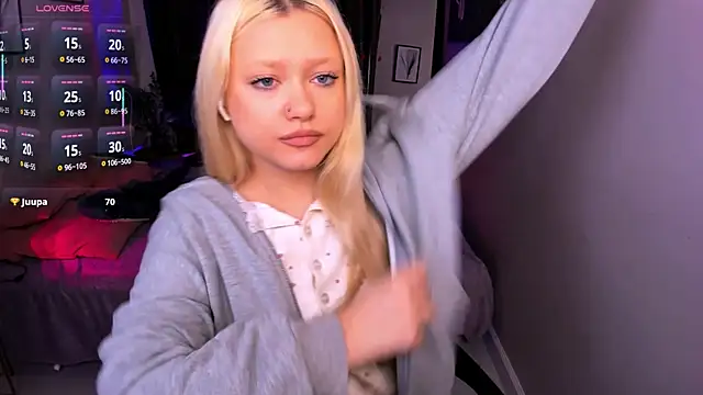 Millie_Vanillies's cam snapshot