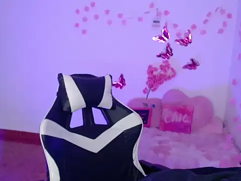 Nina__666's cam snapshot