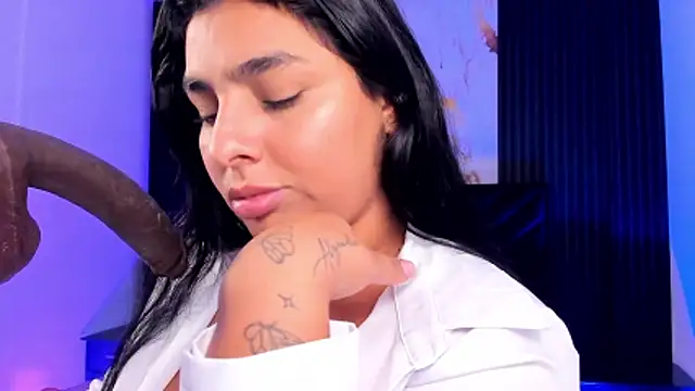 Hannasscott's cam snapshot