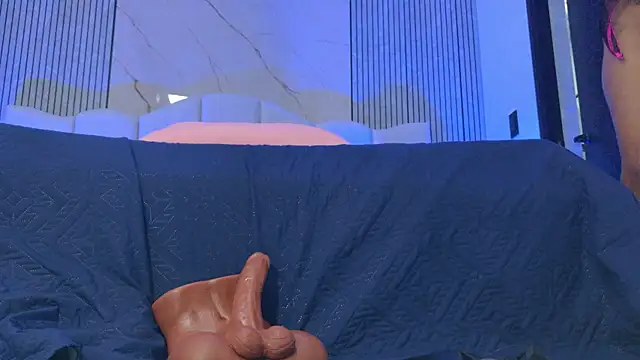 anzhel_novick's cam snapshot