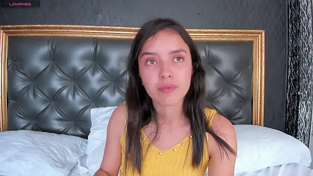 Cherrybombs_'s cam snapshot