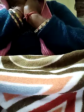 Desi_Biwi's cam snapshot