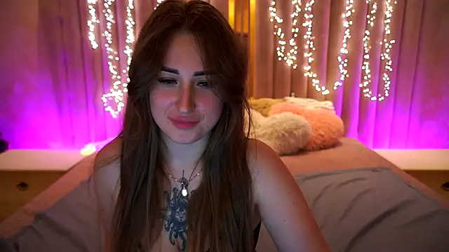 GentleAdellee's cam snapshot