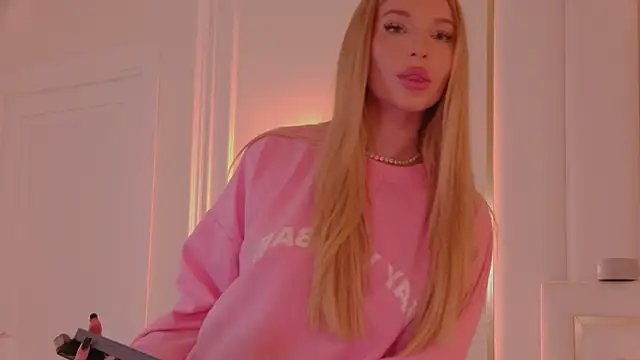 AriellaMelo's cam snapshot