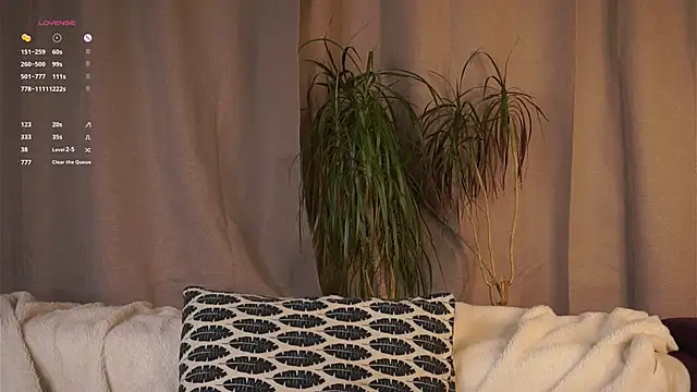 AlbertaClack's cam snapshot