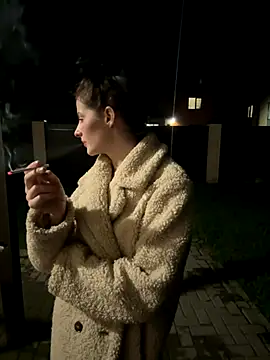 bigJuicyPussy live sex cam