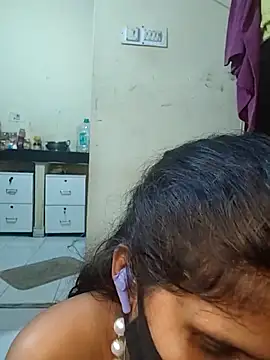 Kalpanasexbaby143 live sex cam