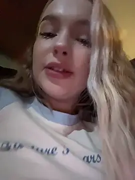 -teenytiny-'s cam snapshot