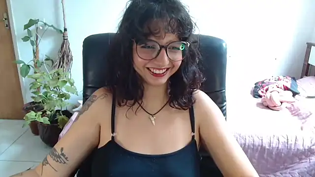 myamillor's cam snapshot