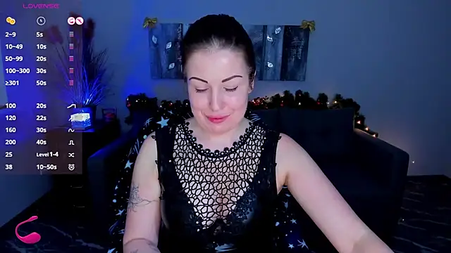 Emily_Midlton's cam snapshot