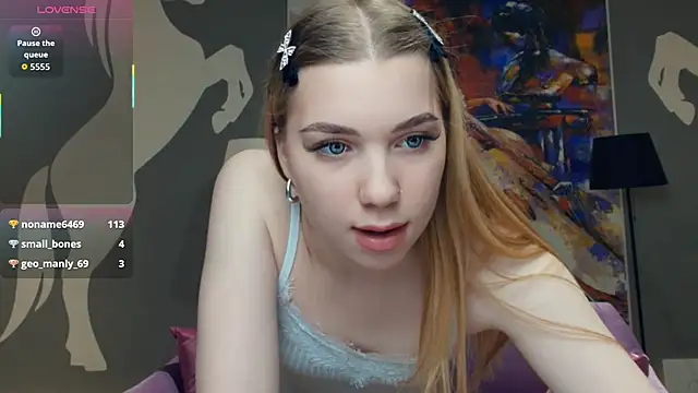 FloraBonde's cam snapshot