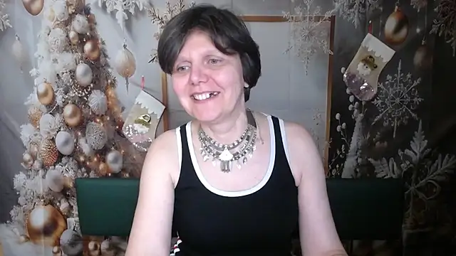 LunaDobra's cam snapshot