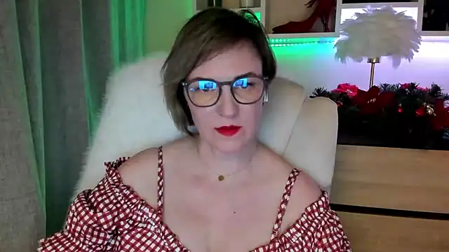 feliziaDesire's cam snapshot