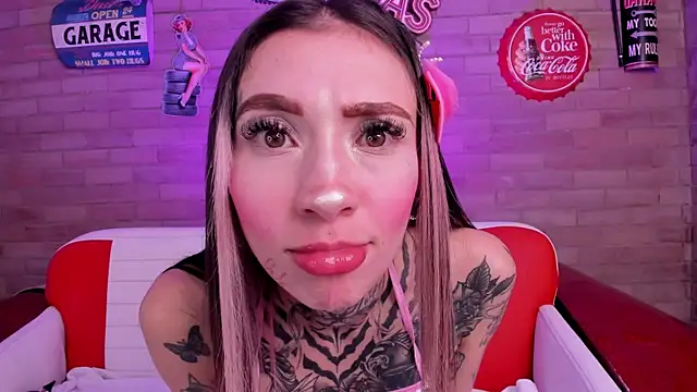 miss___angel's cam snapshot