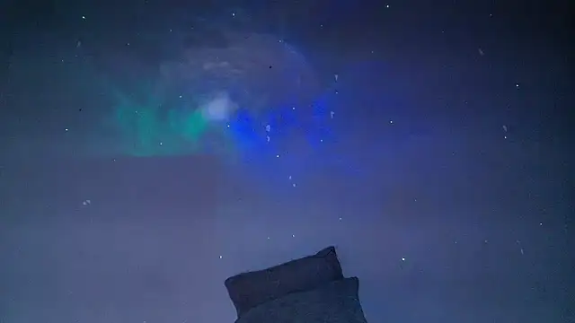 m_rosee's cam snapshot