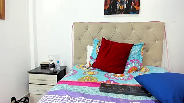 natacha_ferrer1 live sex cam