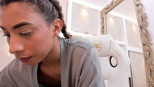 katha_stone's cam snapshot