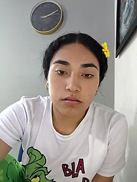 AmberGold-'s cam snapshot