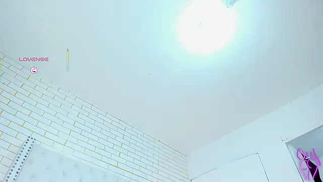 kylie_wilsson's cam snapshot