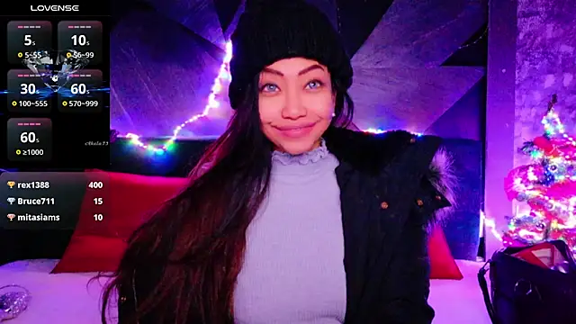 ElyaQuinn's cam snapshot