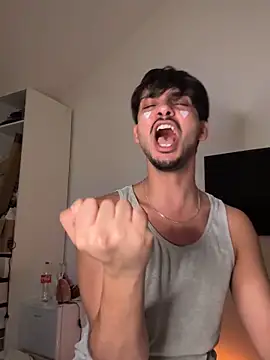 Gipsyboysteve's cam snapshot