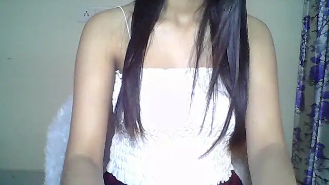 Naughty_Nayra's cam snapshot