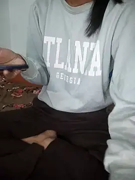 Vanshika_sharma12's cam snapshot