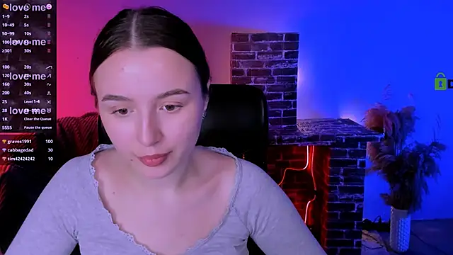 leslie_bird's cam snapshot