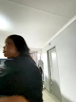 MissLola27's cam snapshot