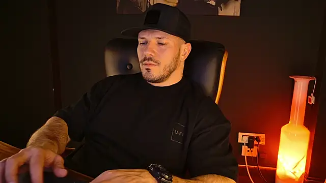 AngeloEric live sex cam