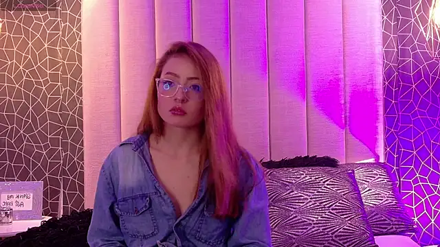 danielamilles's cam snapshot