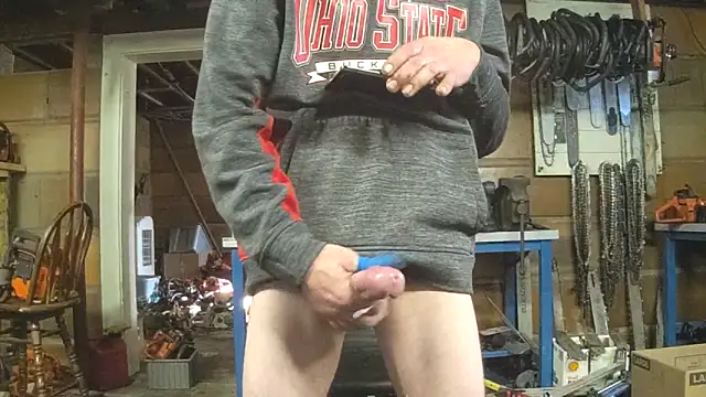 Bigoleslong98765 live sex cam